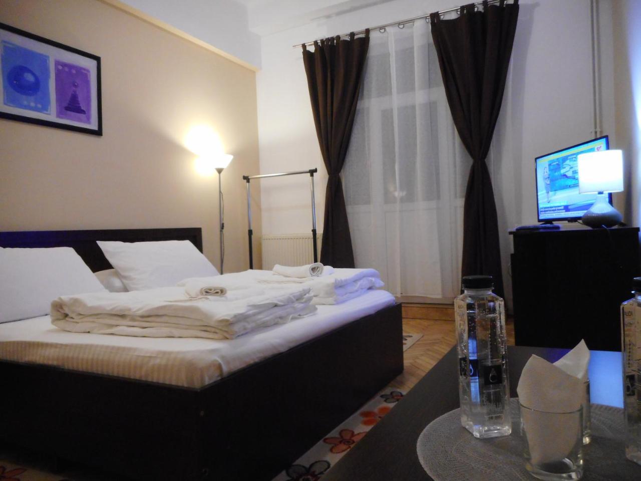 Hotel Holiday Victoria 维多利亚 外观 照片