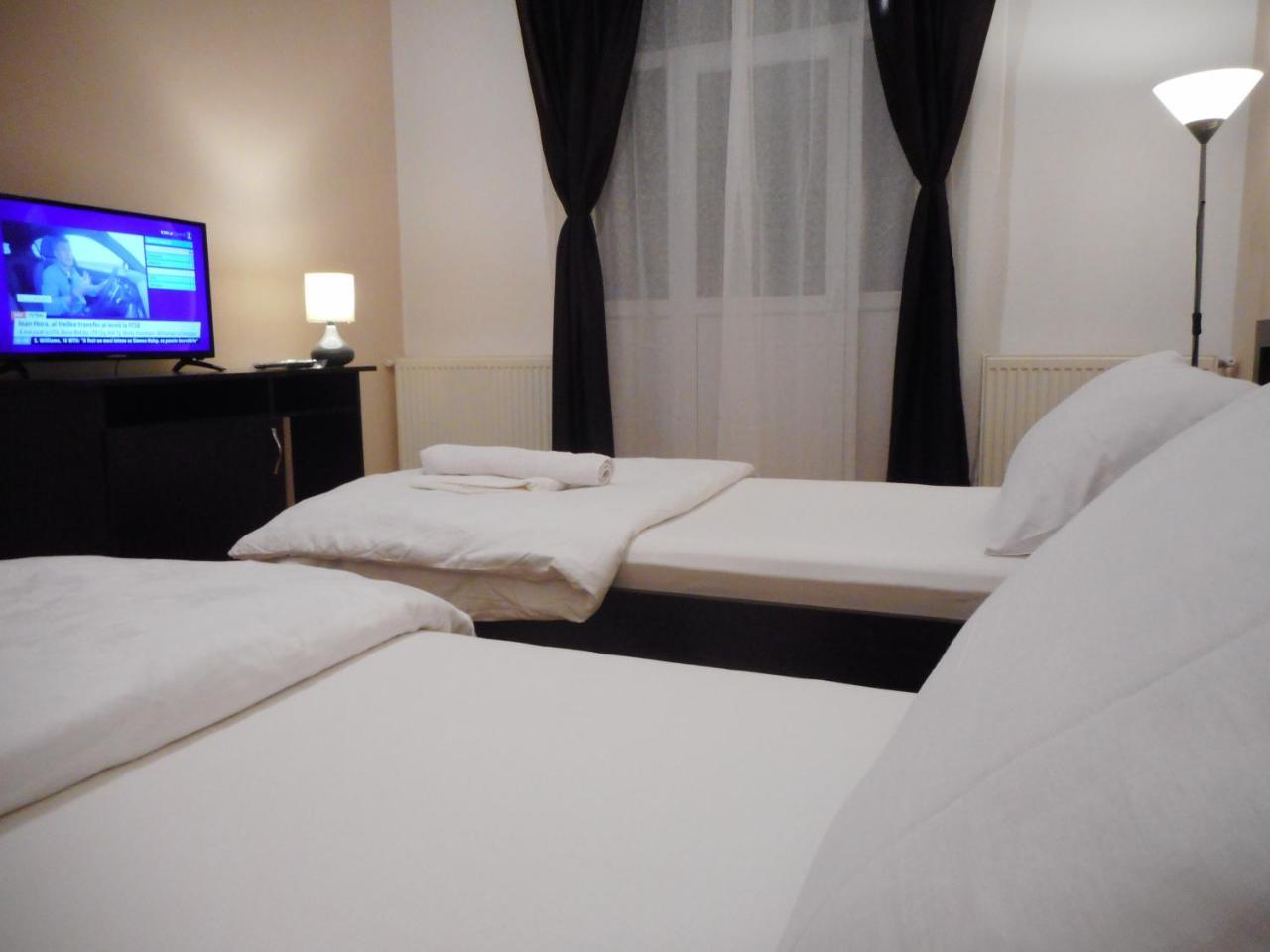 Hotel Holiday Victoria 维多利亚 外观 照片